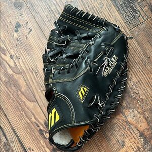 Mizuno MZF-16 12” Baseball First Base Leather Glove Right Throw Youth
